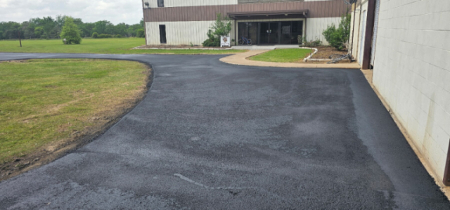 Asphalt Paving